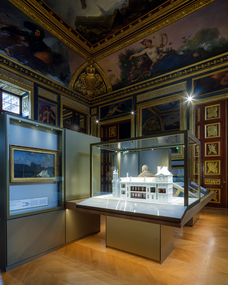 Appartement du Roi / Salle des verres - Louvre Museum - 